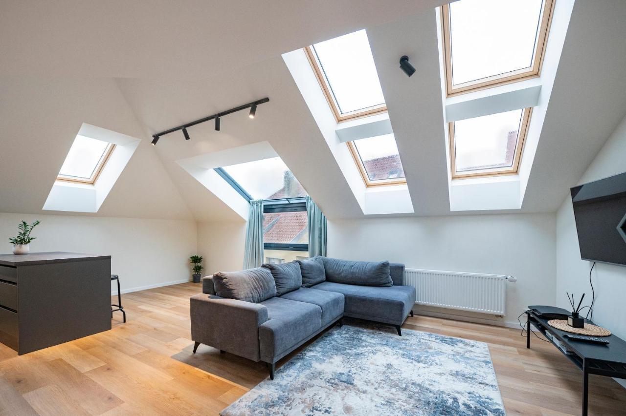 Loft 1 Bd Old Town Apartment By Hostlovers Kaunas Exterior photo